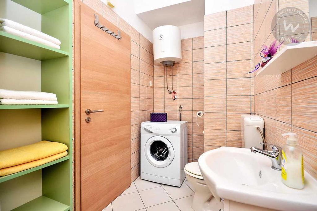 Apartment Roko Split Bilik gambar