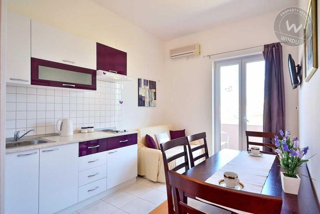 Apartment Roko Split Bilik gambar